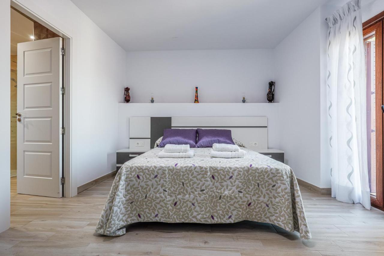Fantastica Casa De 3 Bedroom Y 3 Banos - Casa De Relax- Montefrío Extérieur photo