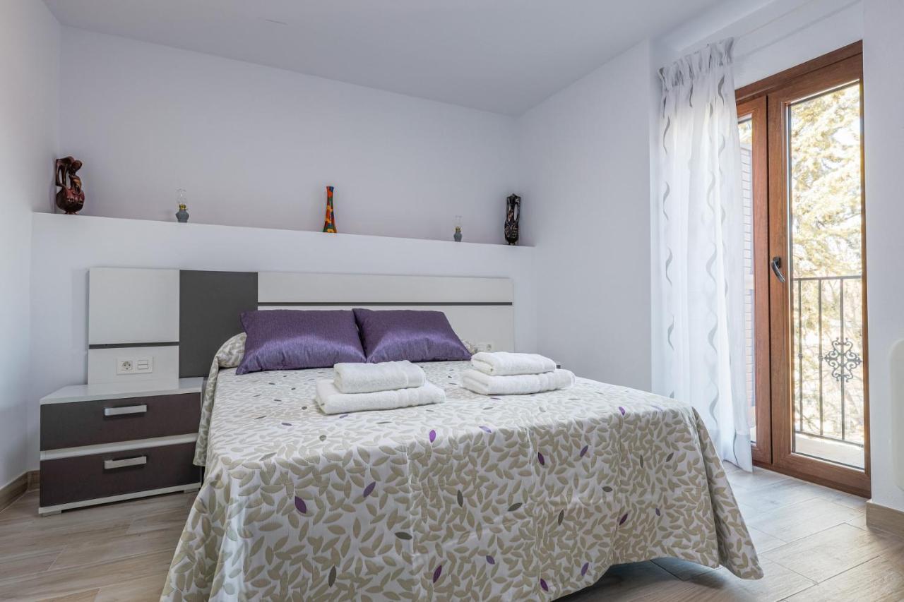 Fantastica Casa De 3 Bedroom Y 3 Banos - Casa De Relax- Montefrío Extérieur photo